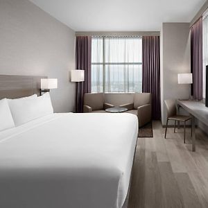 Corner King Room